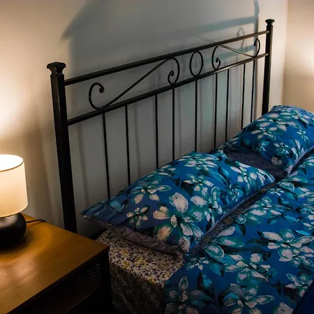 게스트하우스 Praty 3*